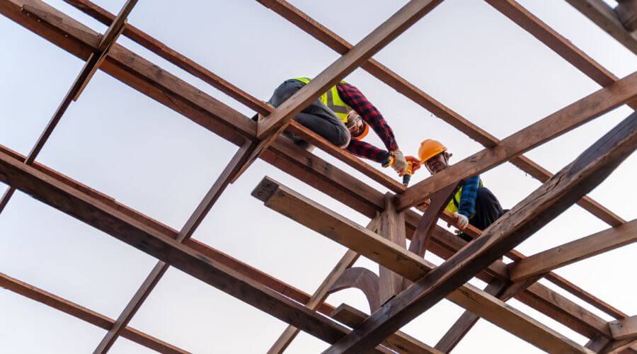 Professional gutter cleaning services in Batavia, IL